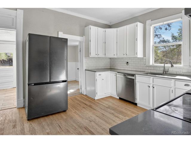 222 Bowen St, Longmont, CO 80501