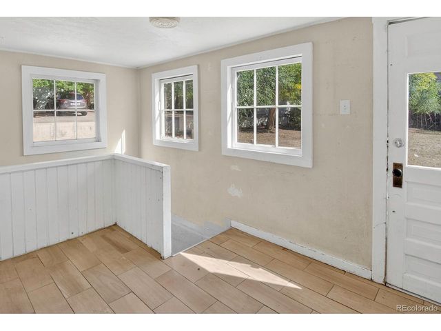 222 Bowen St, Longmont, CO 80501