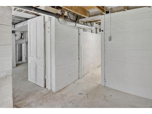 222 Bowen St, Longmont, CO 80501