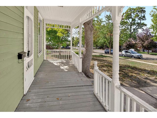 222 Bowen St, Longmont, CO 80501