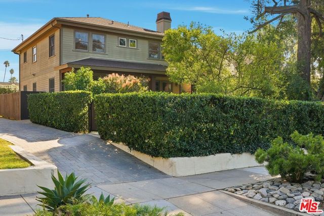 1020 N Garfield Avenue, Pasadena, CA 91104