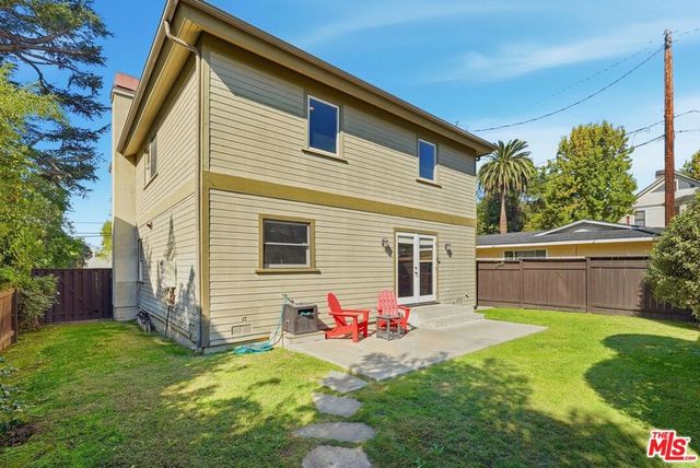 1020 N Garfield Avenue, Pasadena, CA 91104