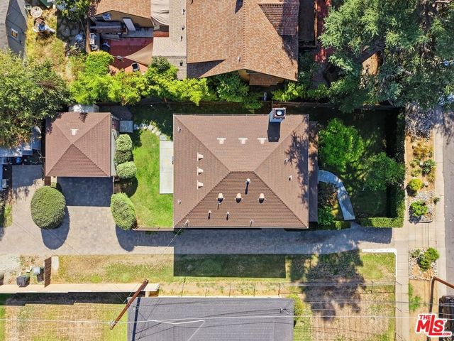 1020 N Garfield Avenue, Pasadena, CA 91104