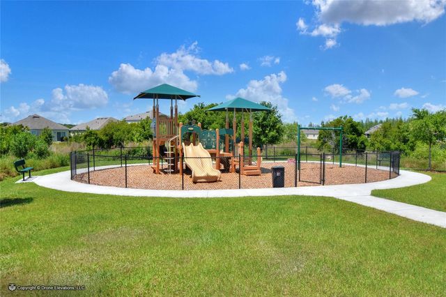 1829 PRISTINE LOOP, Lakeland, FL 33811