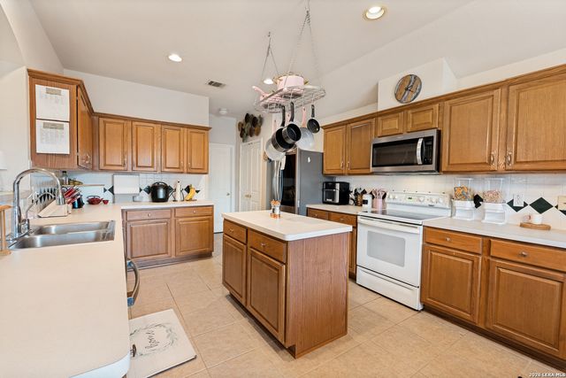253 Tierra Grande, Cibolo, TX 78108