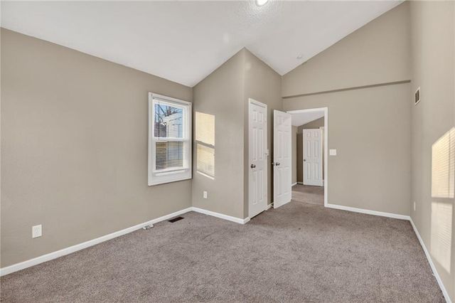 405 S BELLEMERE Road, Blue Springs, MO 64015