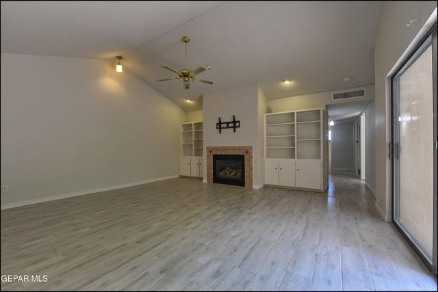 170 Silver Shadow Drive C, El Paso, TX 79912