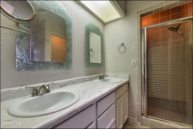170 Silver Shadow Drive C, El Paso, TX 79912