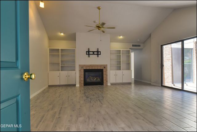 170 Silver Shadow Drive C, El Paso, TX 79912