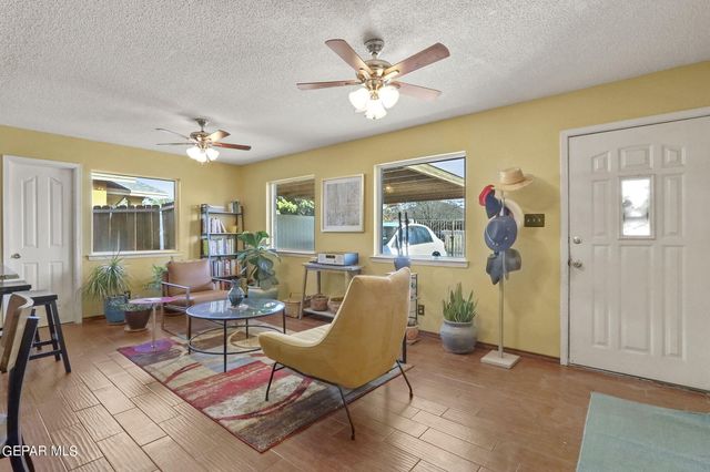 702 CEDAR Street, Anthony, TX 79821