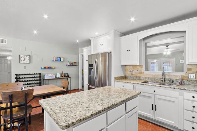 702 CEDAR Street, Anthony, TX 79821