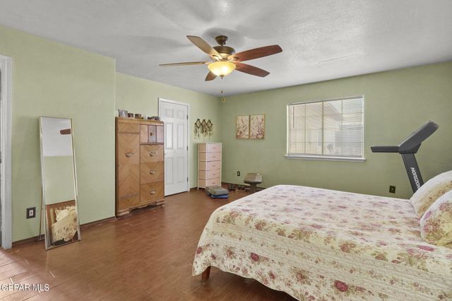 702 CEDAR Street, Anthony, TX 79821