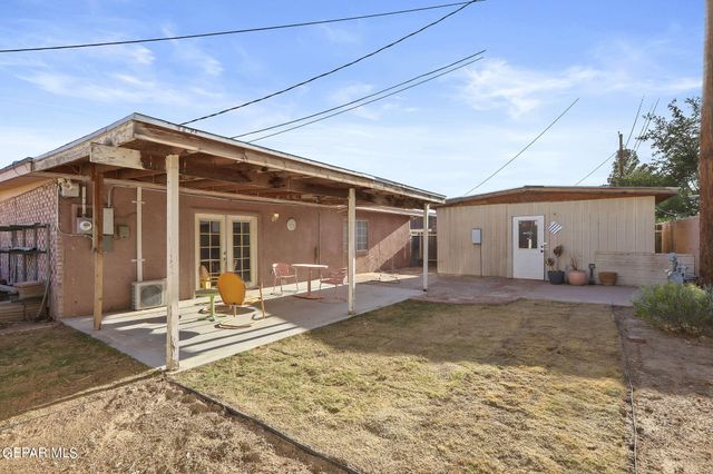 702 CEDAR Street, Anthony, TX 79821