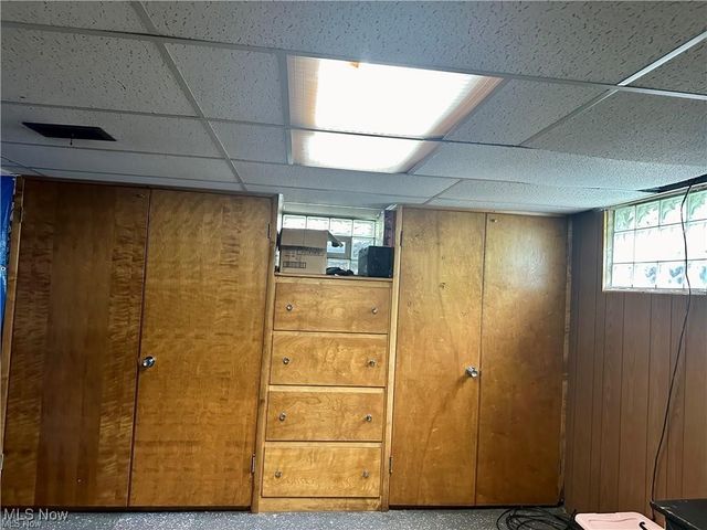 1004 N Bentley Avenue, Niles, OH 44446