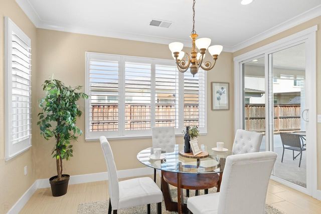 18481 Keswick Dr, Lathrop, CA 95330