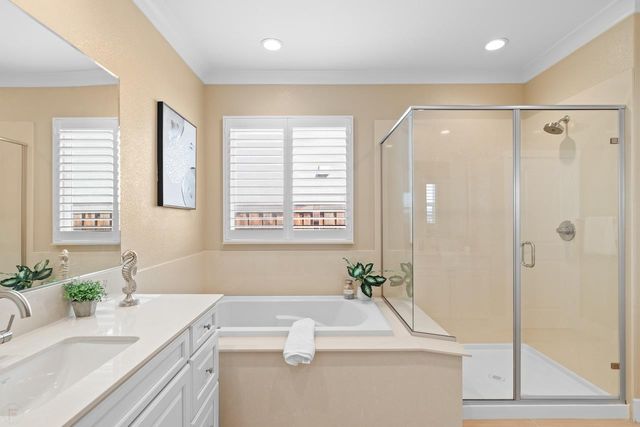 18481 Keswick Dr, Lathrop, CA 95330