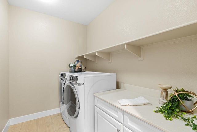 18481 Keswick Dr, Lathrop, CA 95330