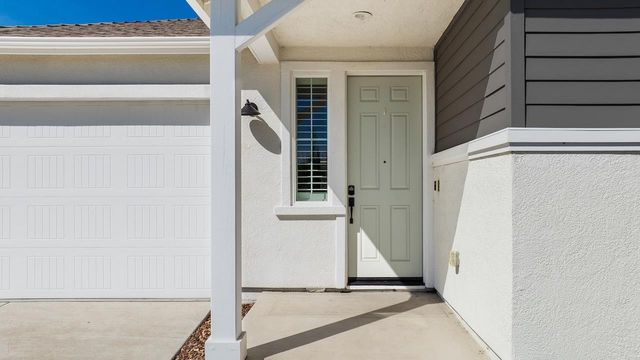 18481 Keswick Dr, Lathrop, CA 95330