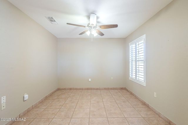 312 N Cedar Crest Drive, Green Valley, AZ 85614