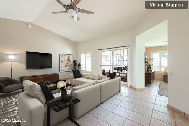 312 N Cedar Crest Drive, Green Valley, AZ 85614