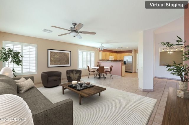 312 N Cedar Crest Drive, Green Valley, AZ 85614