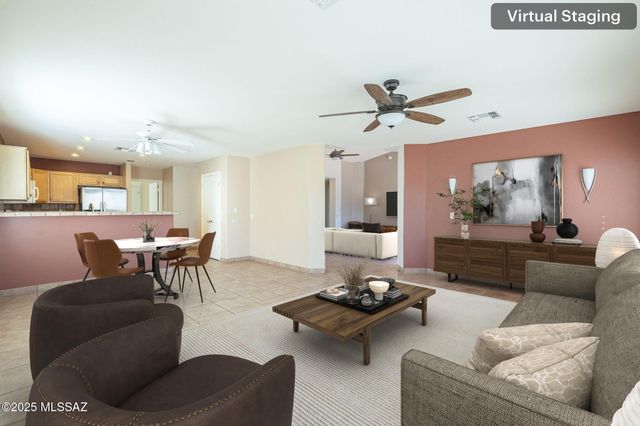 312 N Cedar Crest Drive, Green Valley, AZ 85614