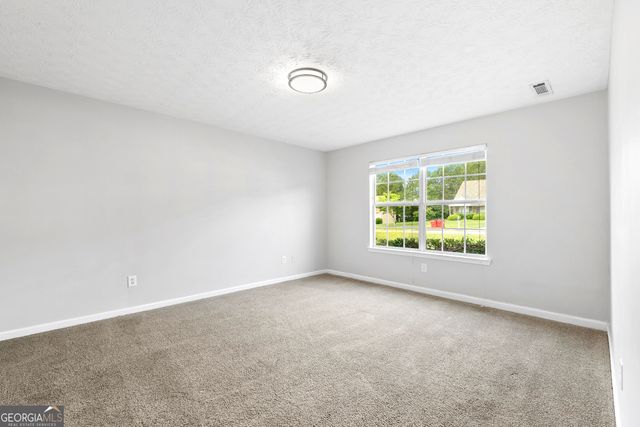 719 Tullamore Way, Hampton, GA 30228