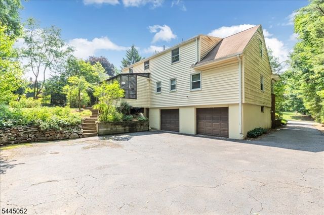 84 Green Ave, Madison Boro, NJ 07940