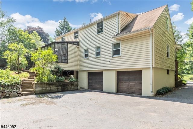 84 Green Ave, Madison Boro, NJ 07940