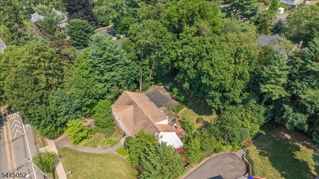 84 Green Ave, Madison Boro, NJ 07940