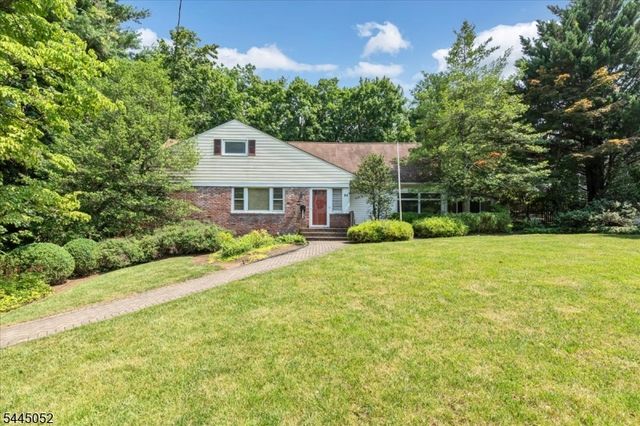84 Green Ave, Madison Boro, NJ 07940