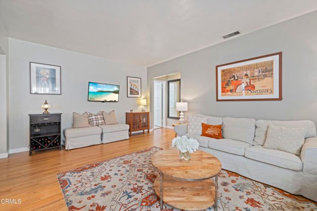 10338 Oro Vista Avenue, Los Angeles, CA 91040