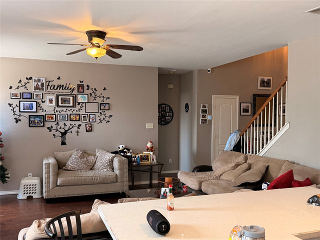 1212 Badbury Lane, Grand Prairie, TX 75052