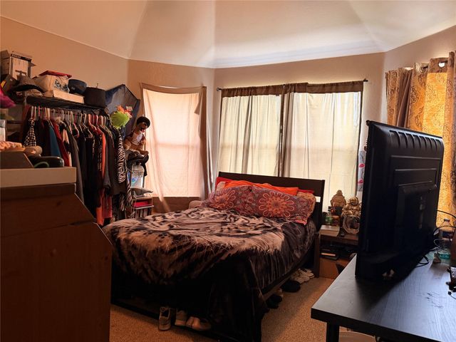 1212 Badbury Lane, Grand Prairie, TX 75052