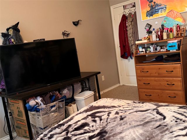 1212 Badbury Lane, Grand Prairie, TX 75052