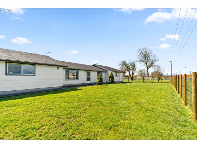 29334 MEADOWVIEW Rd, Junction City, OR 97448