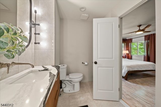 61 Sandpiper Dr, Allamuchy Twp., NJ 07840