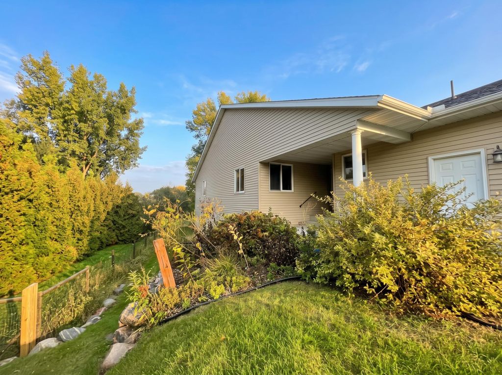 534 Delaware Street SW, Lonsdale, MN 55046 — photo 3