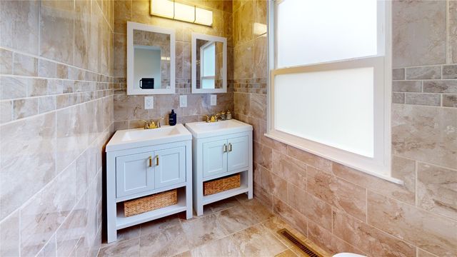 1429 NICHOLSON Street, Erie, PA 16509