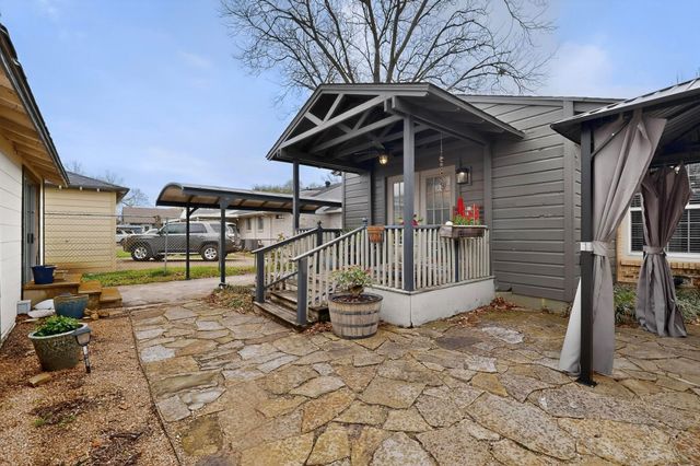 1707 Mariposa Drive, Dallas, TX 75228