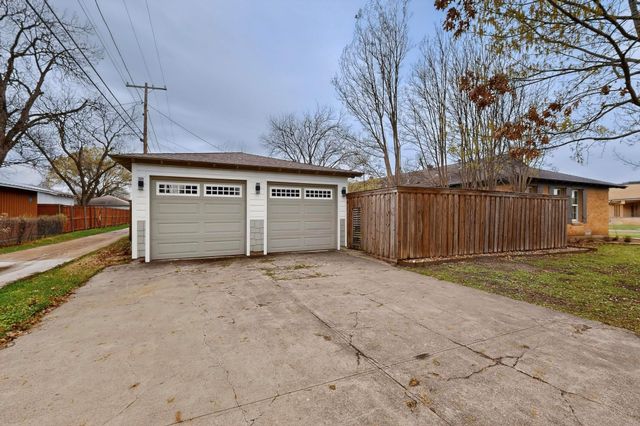 1707 Mariposa Drive, Dallas, TX 75228