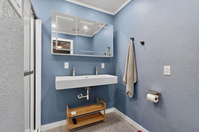 1707 Mariposa Drive, Dallas, TX 75228