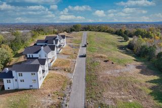 1010 Tiane Trl, Gallatin, TN 37066