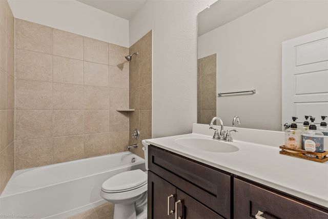 638 Pinehurst Road, Red Oak, TX 75154