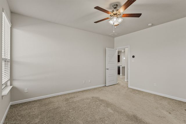 638 Pinehurst Road, Red Oak, TX 75154