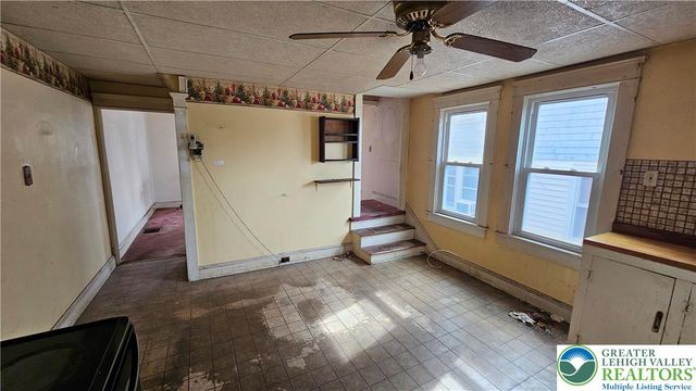 253 9th Avenue, Bethlehem City, PA 18018