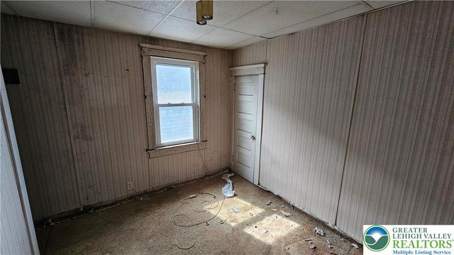 253 9th Avenue, Bethlehem City, PA 18018