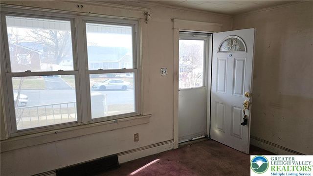 253 9th Avenue, Bethlehem City, PA 18018