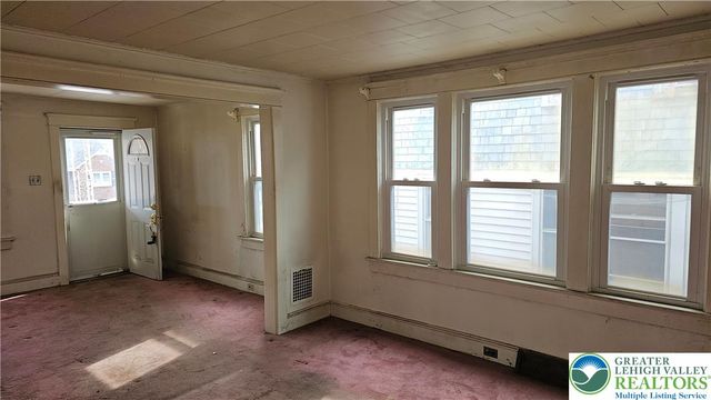 253 9th Avenue, Bethlehem City, PA 18018