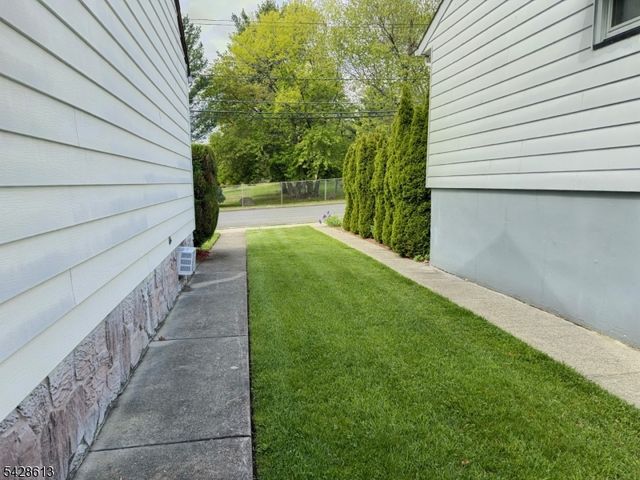 318 Cumberland Ave, Paterson City, NJ 07502